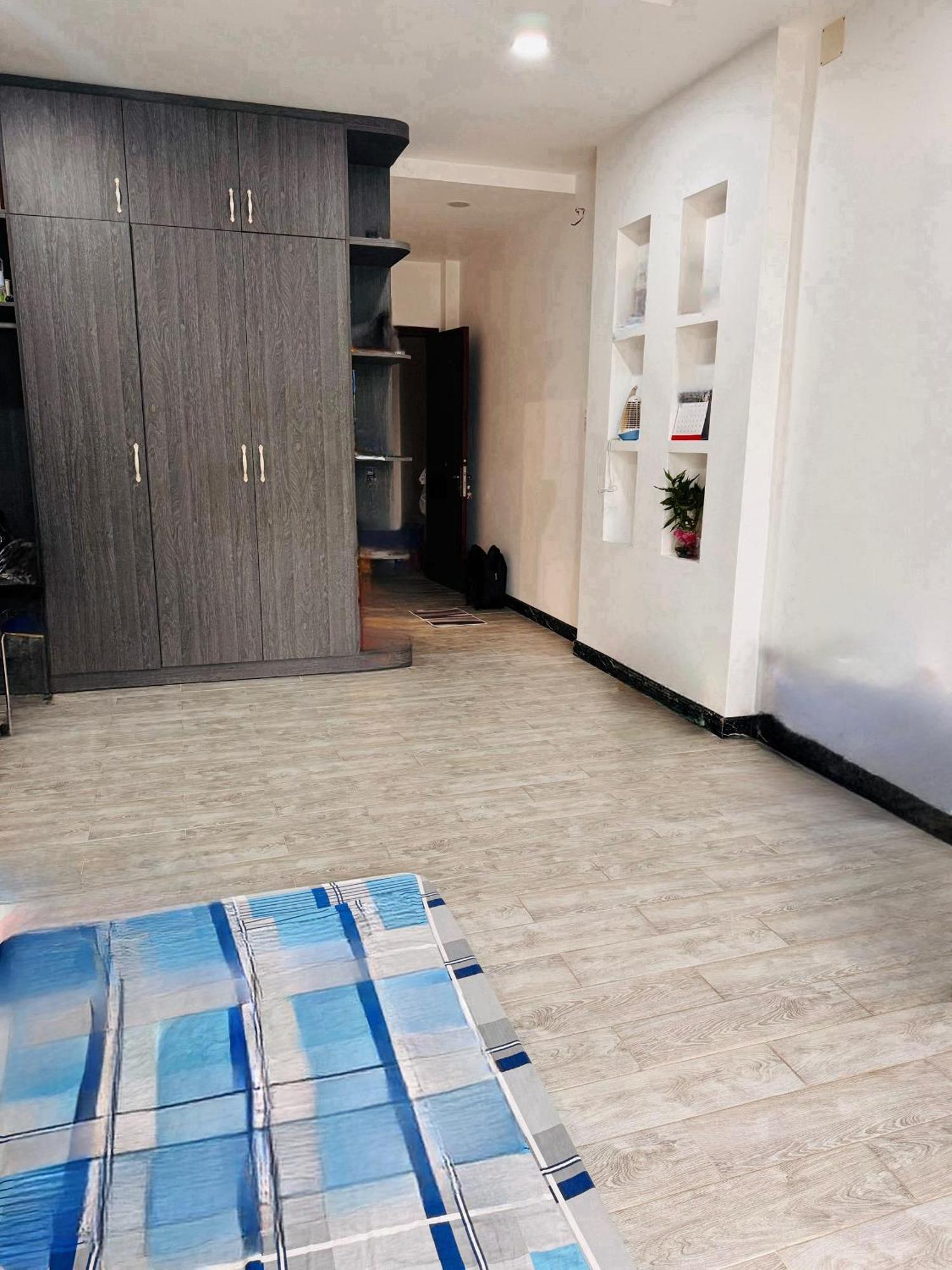 Phu Dinh District 8 Homestay *